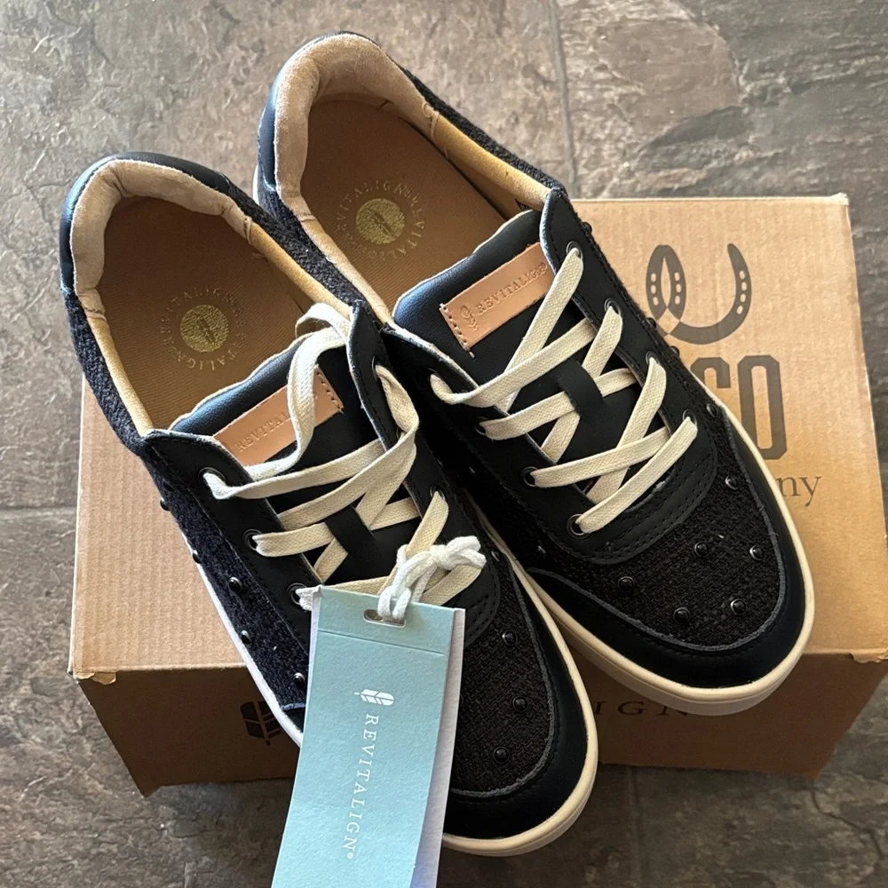 REVITALIGN Black and Cream Sneakers